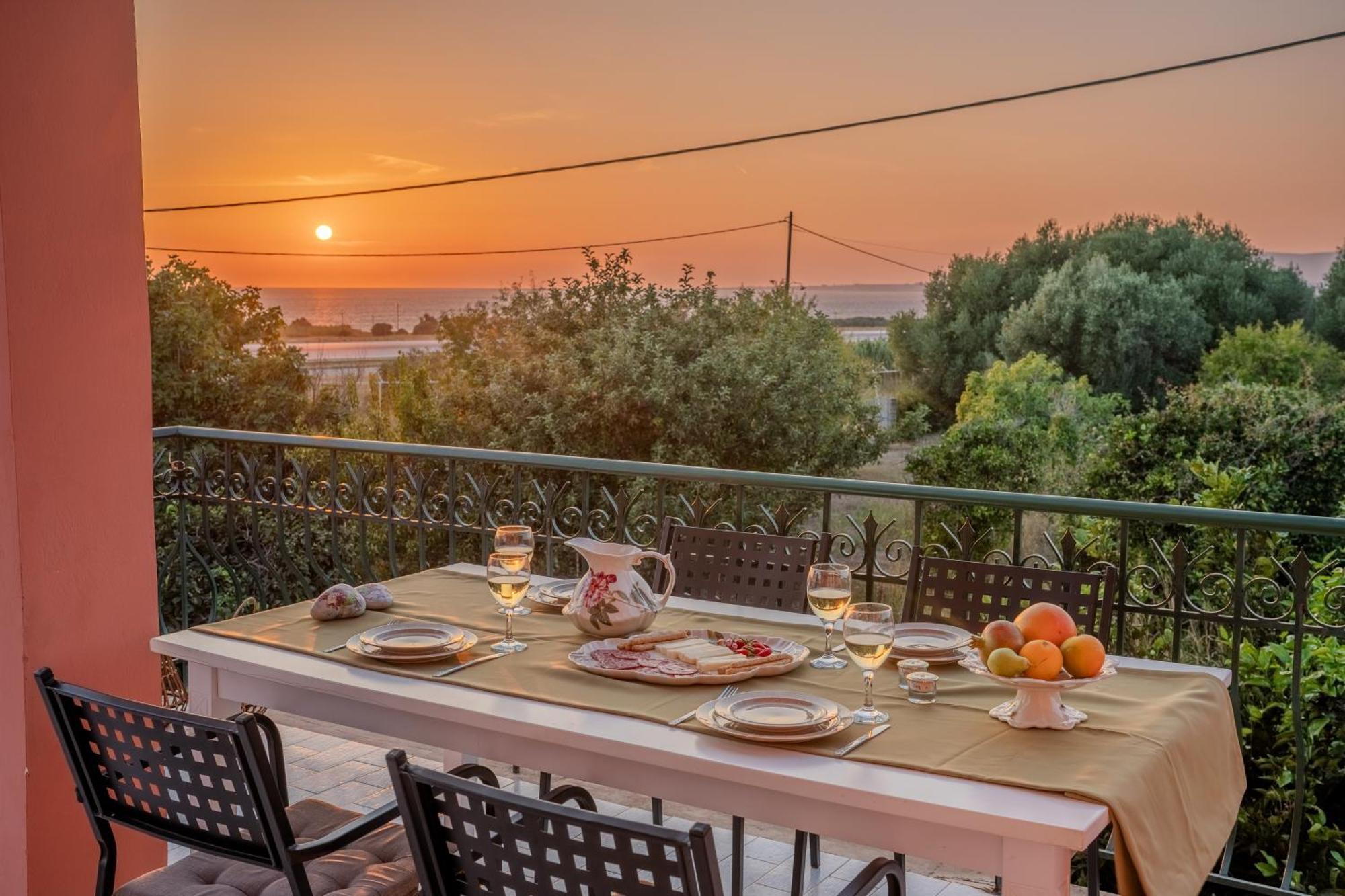 Ariadni Sea View Apartment Minia Екстериор снимка