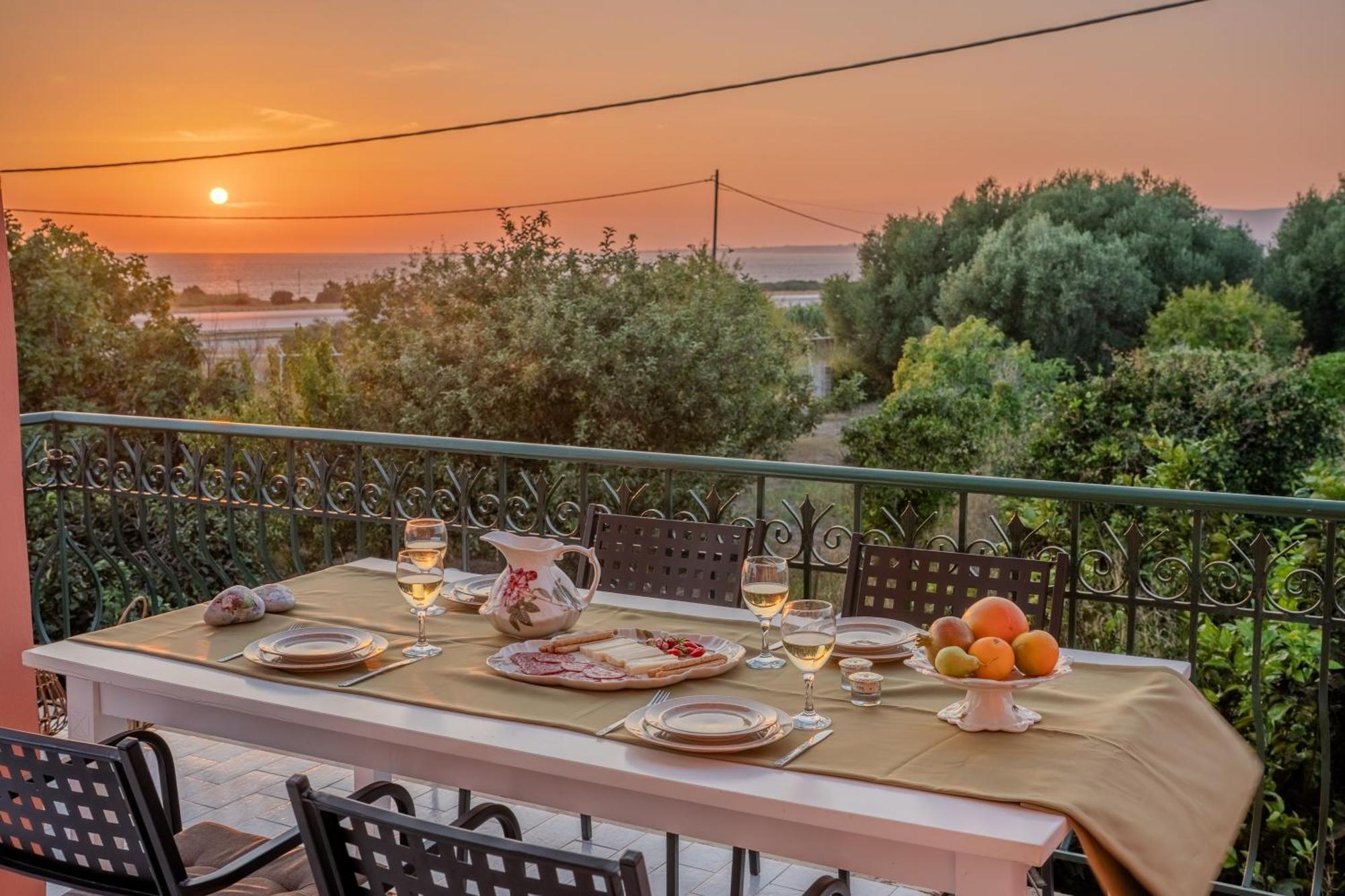 Ariadni Sea View Apartment Minia Екстериор снимка