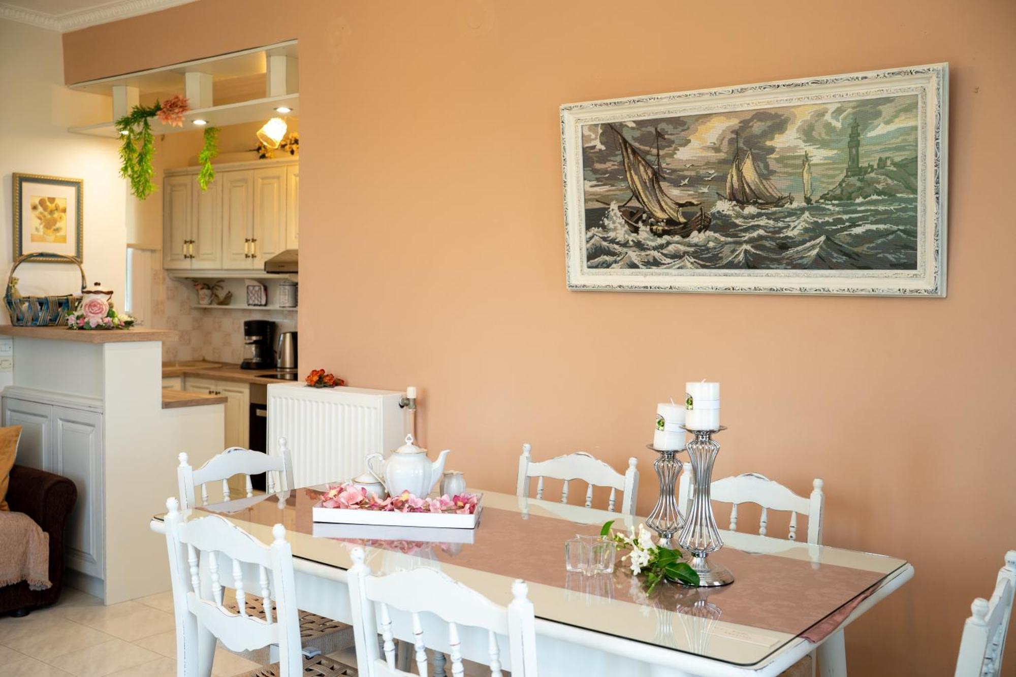 Ariadni Sea View Apartment Minia Екстериор снимка