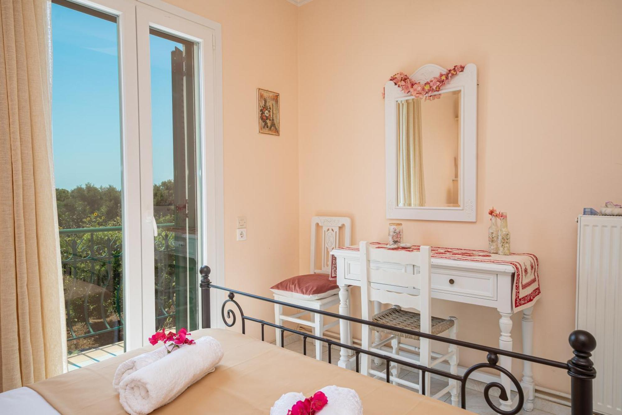 Ariadni Sea View Apartment Minia Екстериор снимка