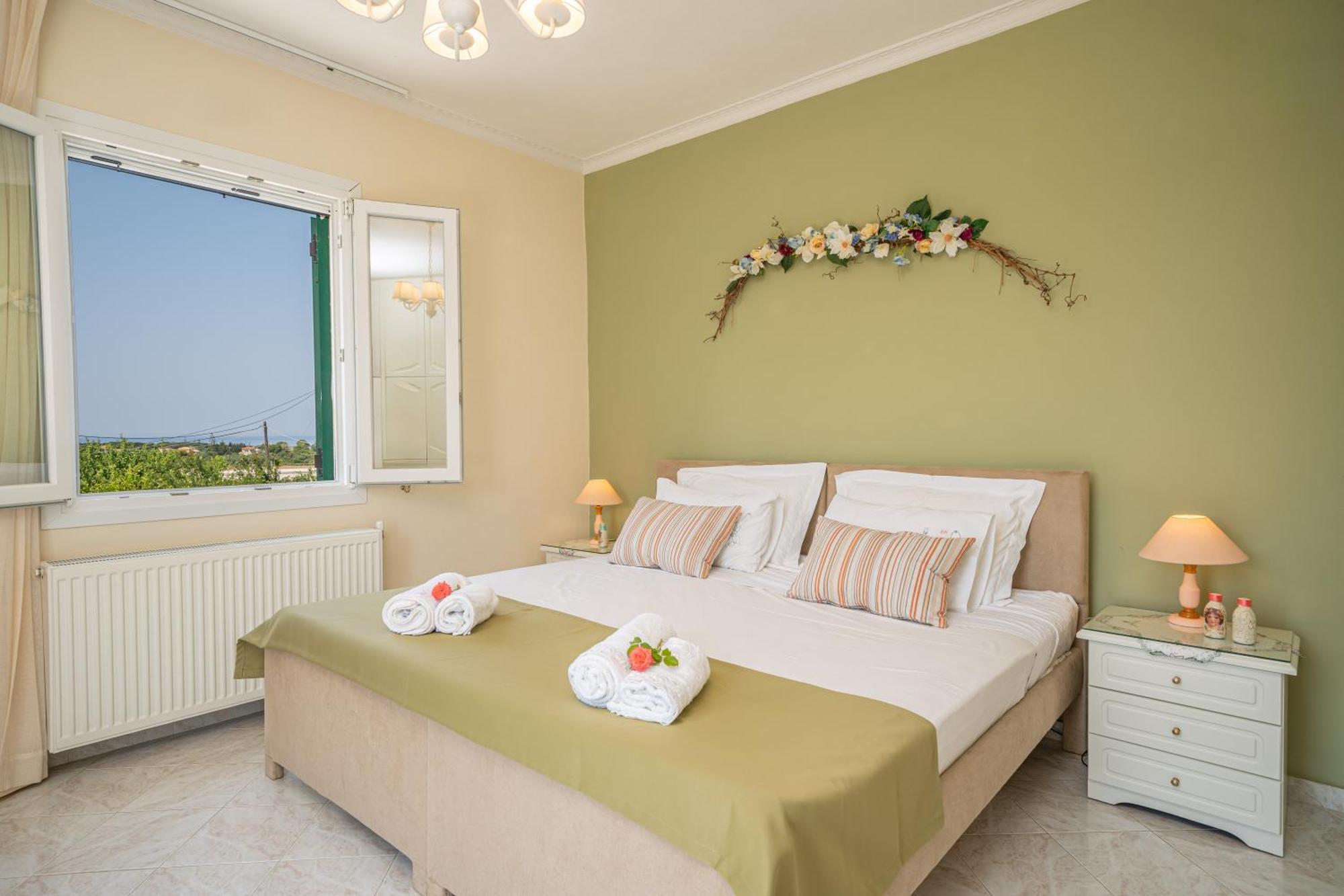 Ariadni Sea View Apartment Minia Екстериор снимка