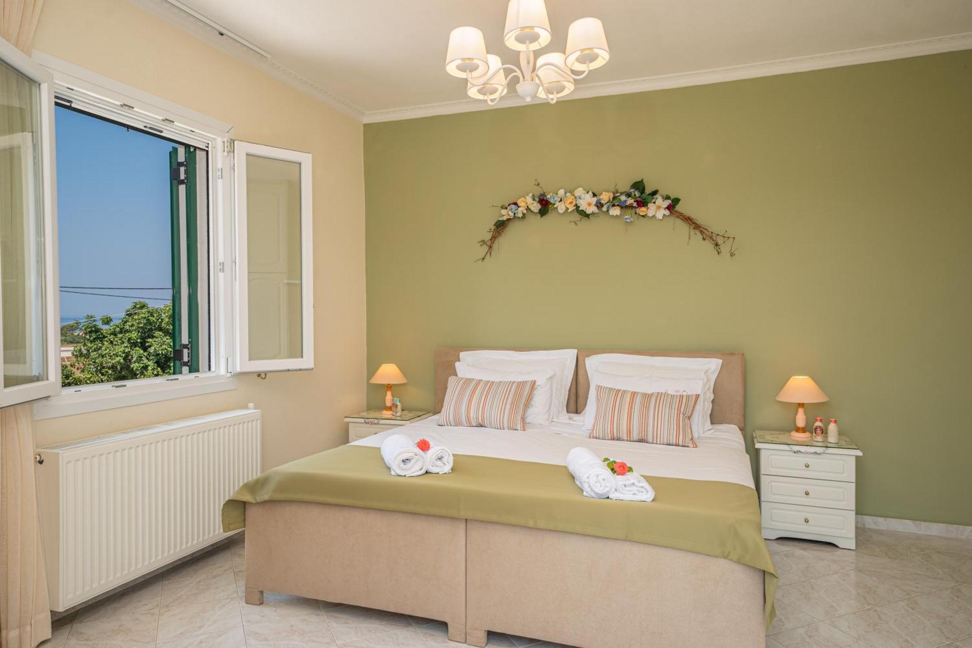 Ariadni Sea View Apartment Minia Екстериор снимка